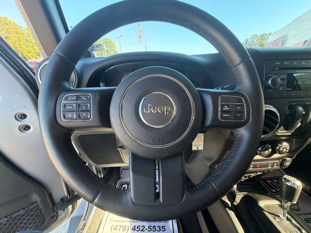 Used 2013 Jeep Wrangler Sahara w/ Dual Top Group AWD/4WD image 17