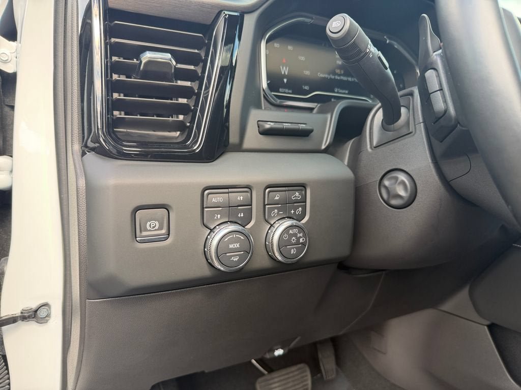 Used 2024 GMC Sierra 1500 AT4X AWD/4WD image 19