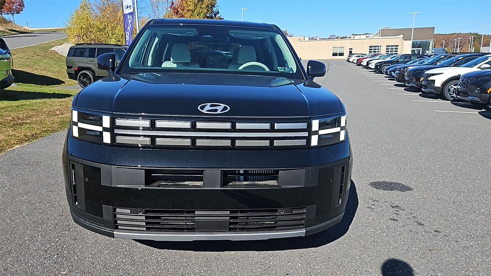 New 2026 Hyundai Santa Fe SE AWD/4WD image 2