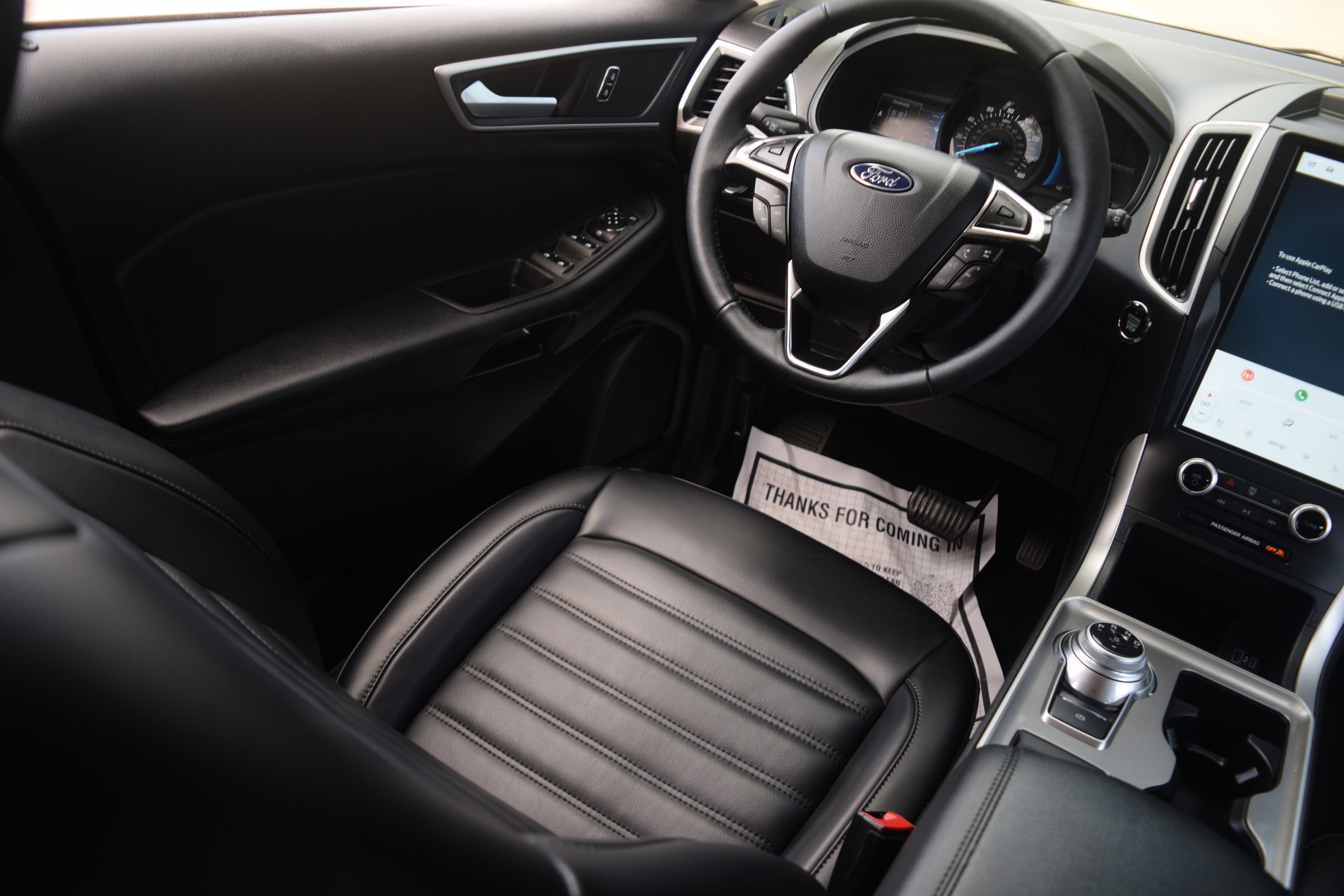 Used 2024 Ford Edge SEL w/ Convenience Package AWD/4WD image 2