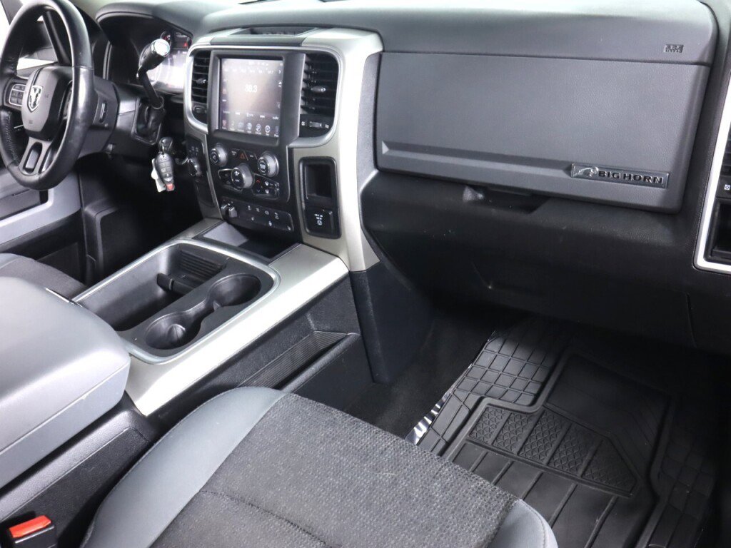 Used 2017 RAM 3500 Big Horn image 44