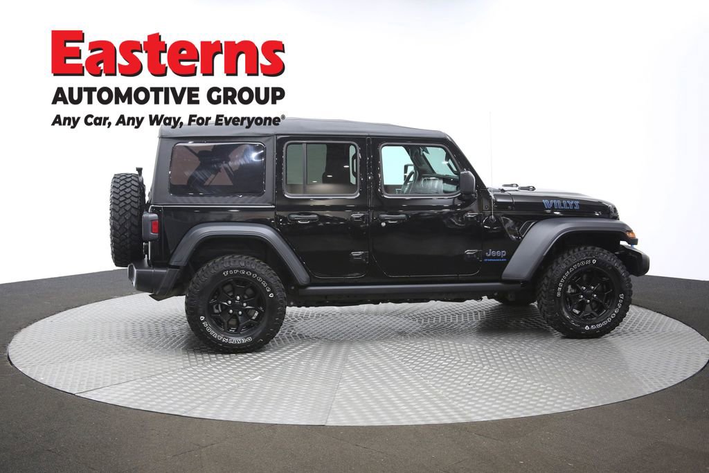 Used 2023 Jeep Wrangler Unlimited w/ Cold Weather Group AWD/4WD image 46
