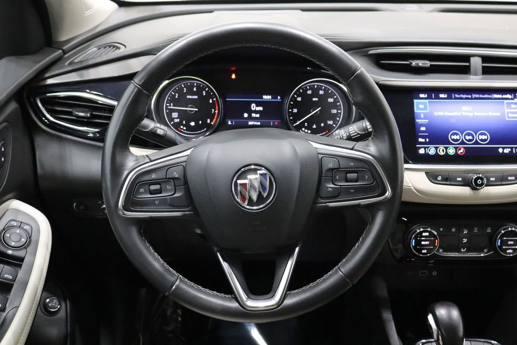 Used 2020 Buick Encore GX Select image 17