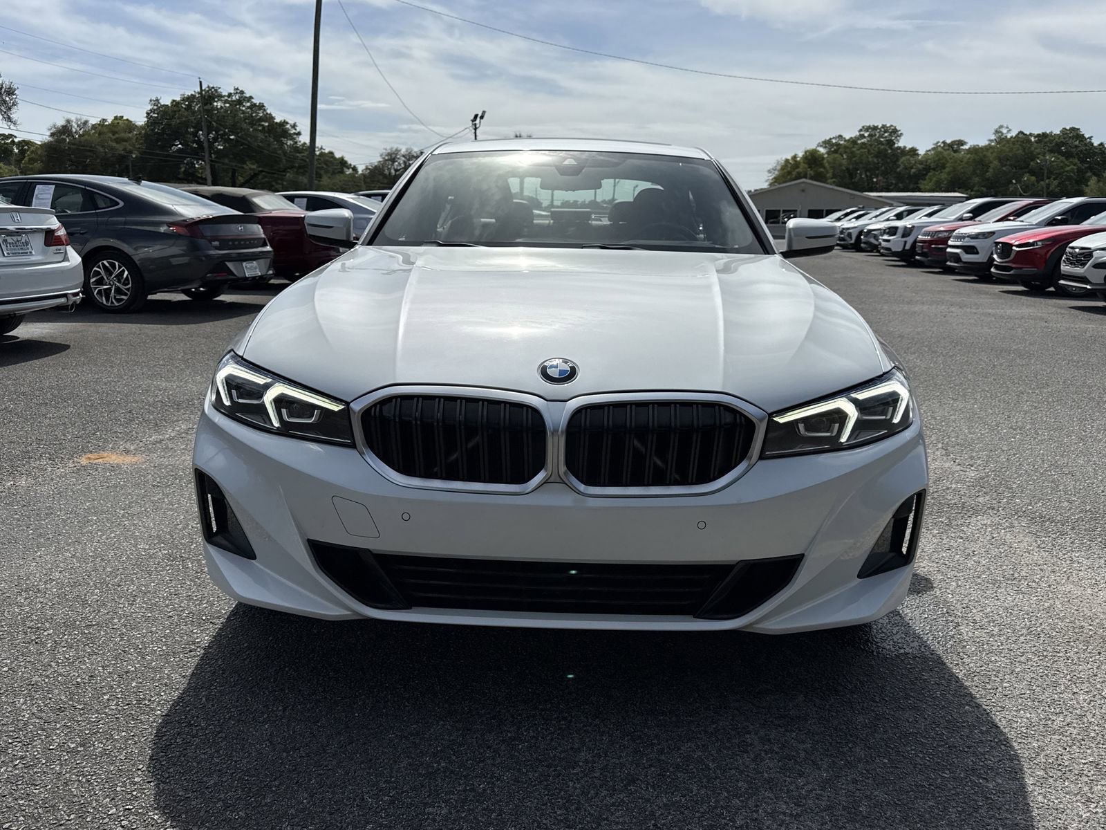 Used 2023 BMW 330i Sedan w/ Premium Package RWD image 8