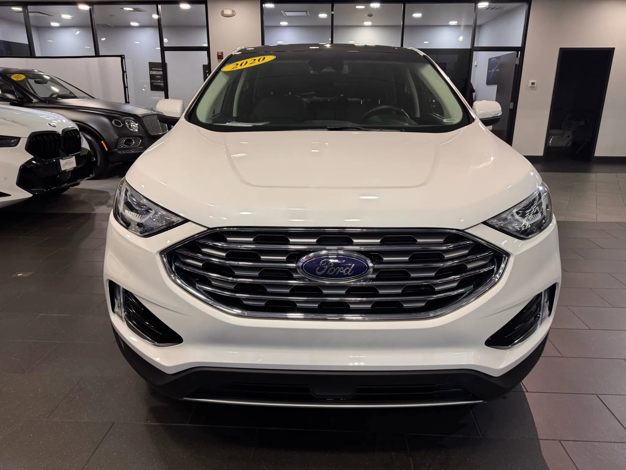 Used 2020 Ford Edge SEL w/ Cold Weather Package image 8