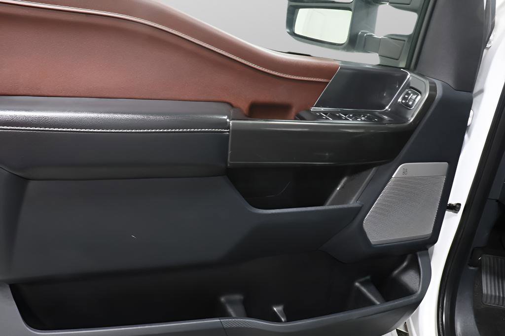 Used 2023 Ford F150 Lariat w/ Max Trailer Tow Package image 22