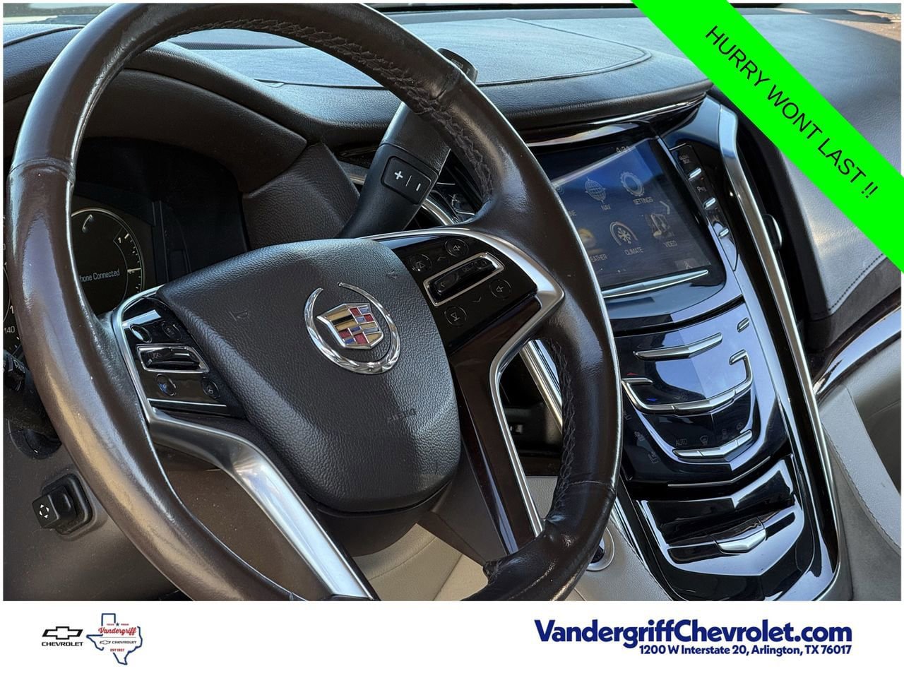 Used 2015 Cadillac Escalade Premium RWD image 8