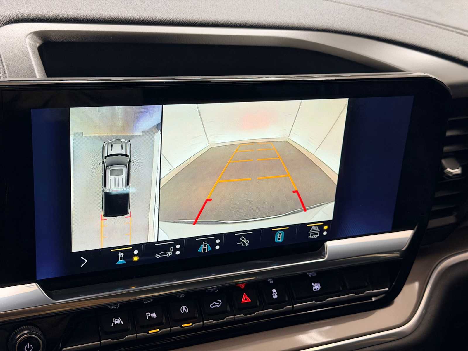 Used 2022 Chevrolet Silverado 1500 High Country image 27