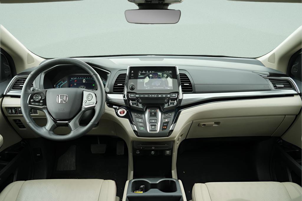Used 2023 Honda Odyssey Elite image 21
