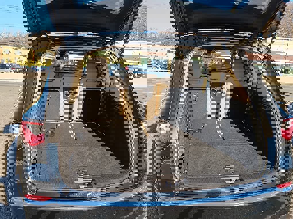 Used 2023 Acura MDX w/Technology Package image 35