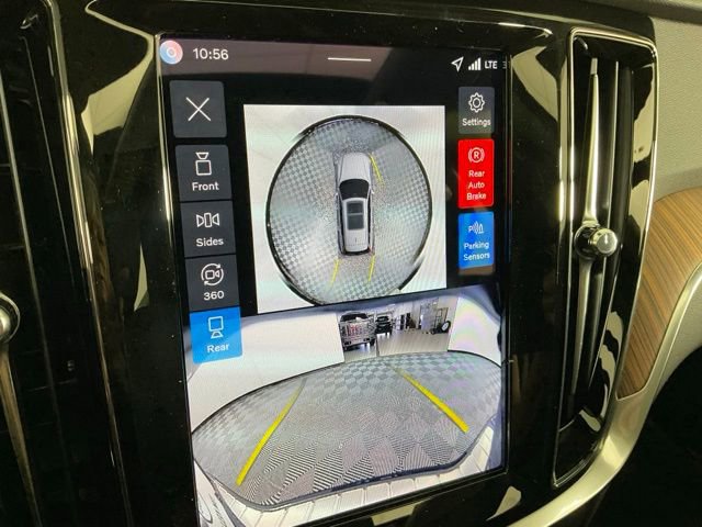 New 2026 Volvo V60 B5 Cross Country Plus w/ Protection Package Premier image 9