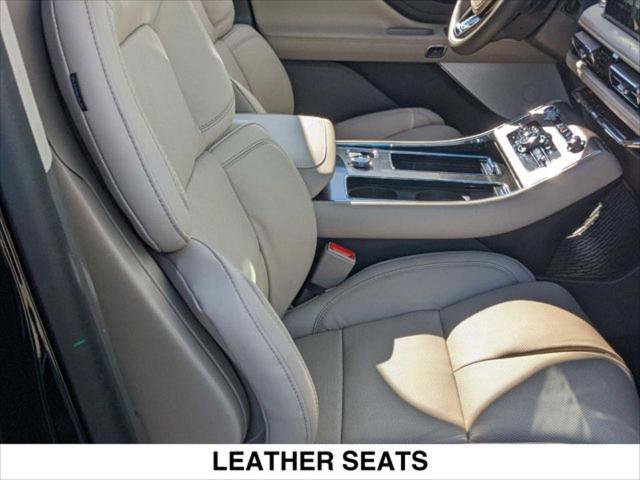 New 2023 Lincoln Aviator Reserve w/ Equipment Group 201A image 13