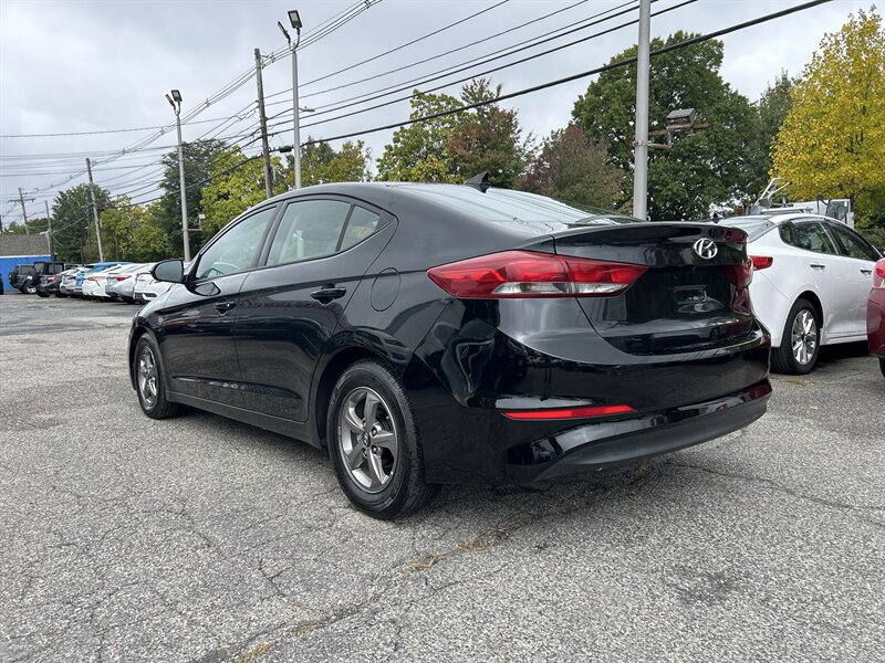 Used 2017 Hyundai Elantra ECO w/ Cargo Package FWD image 6