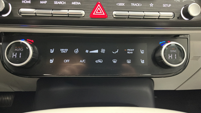 Used 2026 Hyundai Palisade Calligraphy AWD/4WD image 18