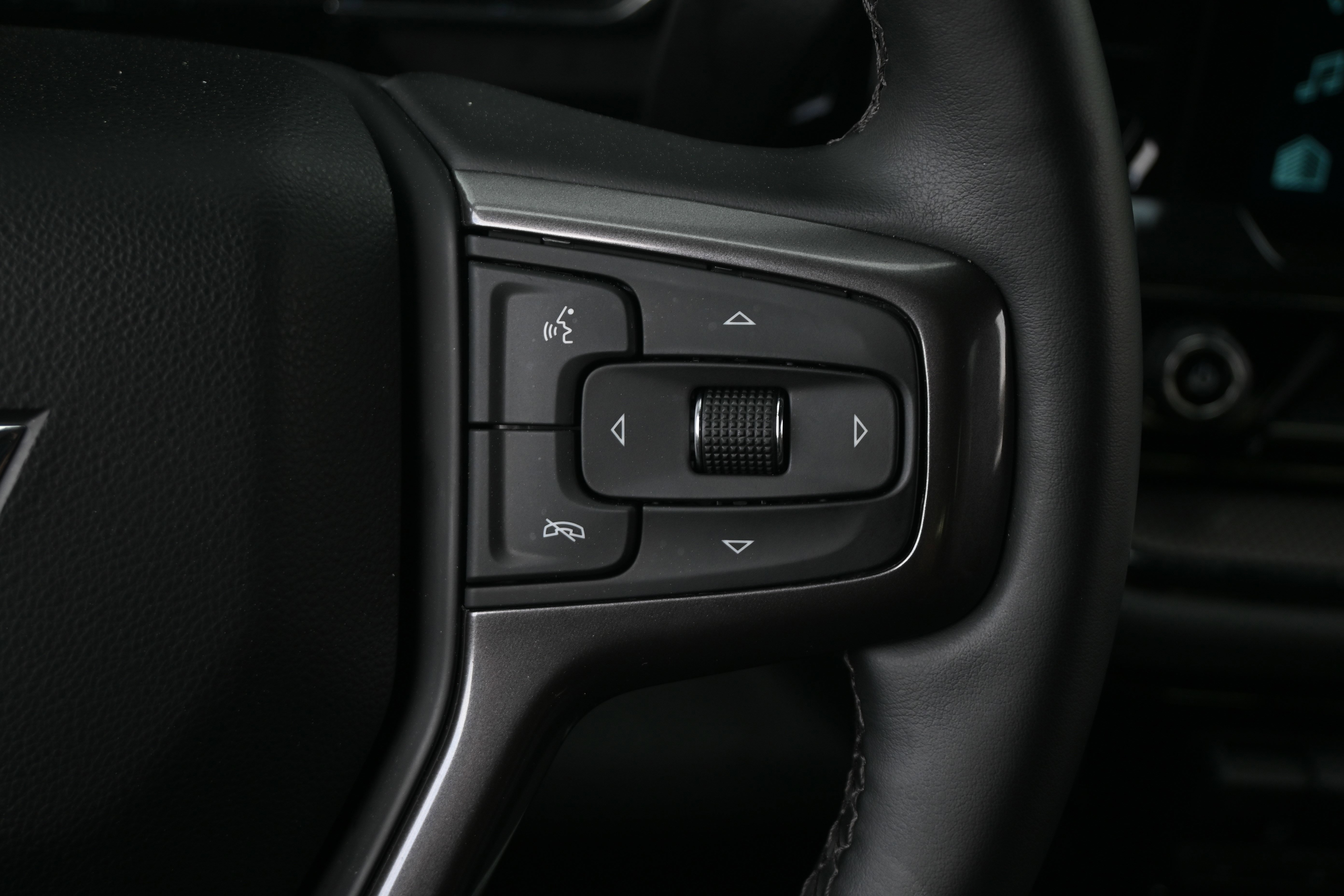 Used 2024 Chevrolet Silverado 2500 ZR2 w/ ZR2 Bison Edition image 33