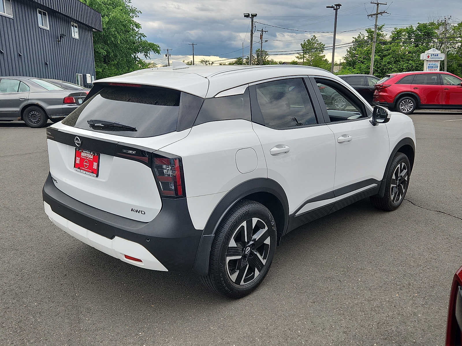 Certified 2025 Nissan Kicks SV w/ SV Premium Package AWD/4WD image 4