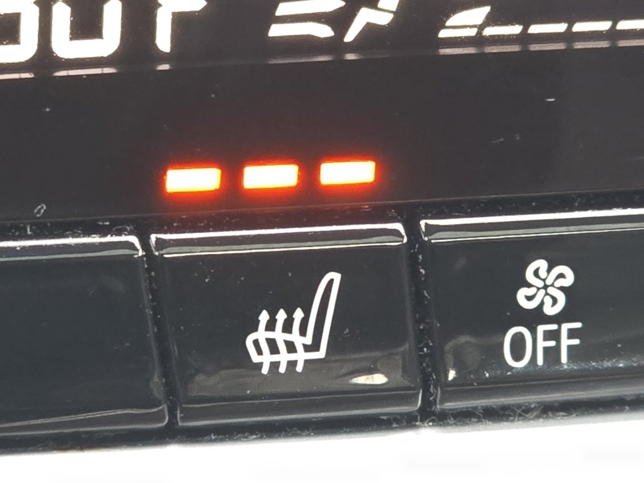 Used 2018 BMW 530i xDrive w/ Premium Package image 7