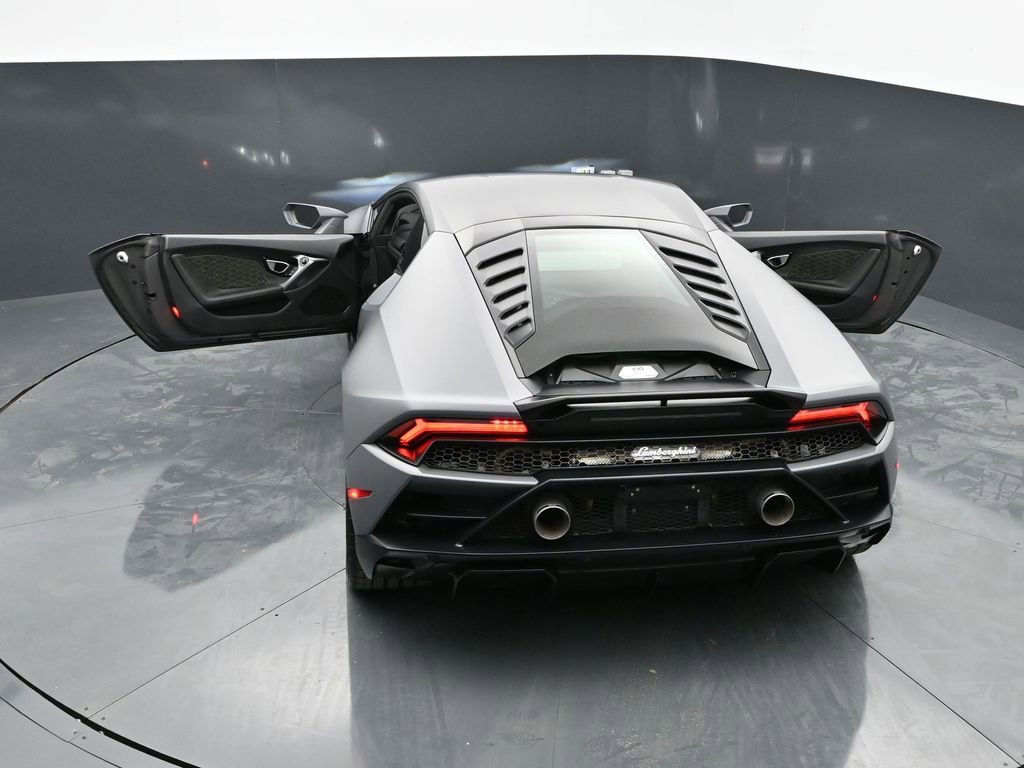Used 2023 Lamborghini Huracan EVO image 71