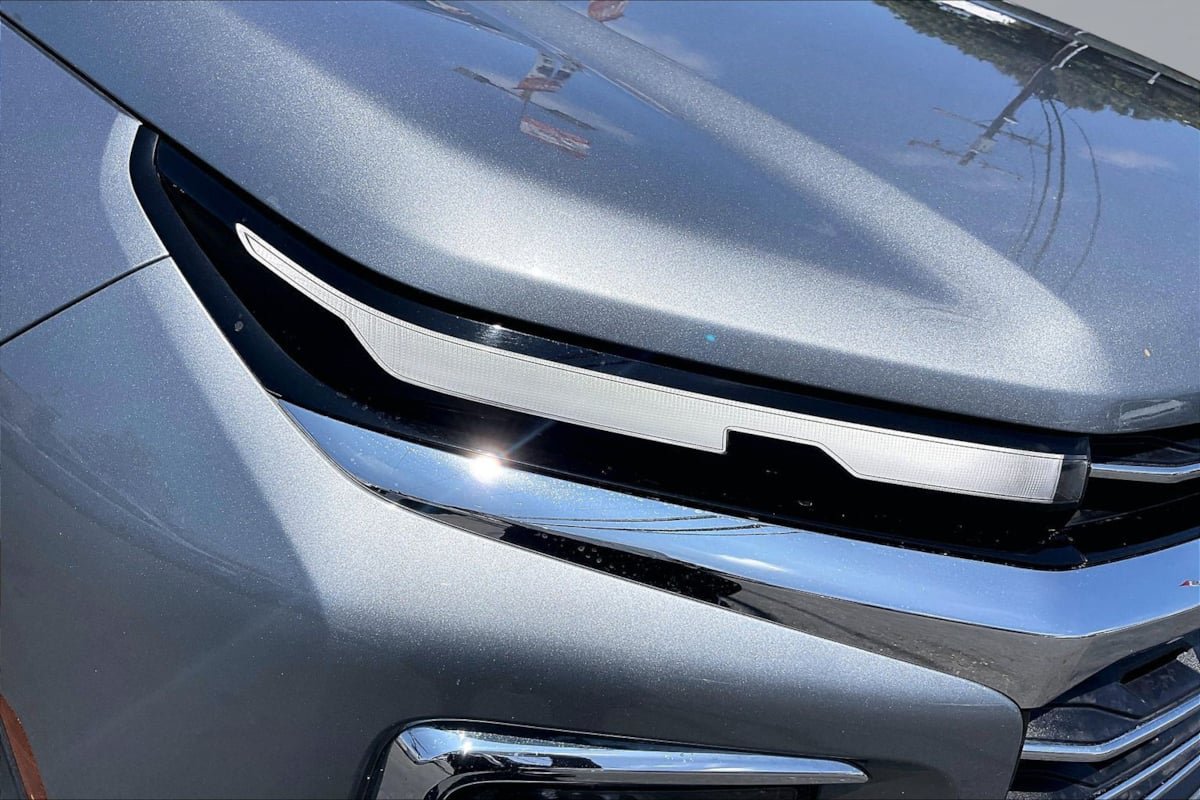 Used 2024 Chevrolet Traverse LT FWD image 30