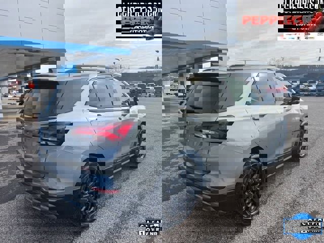 Used 2023 Chevrolet Equinox RS w/ LPO, Floor Liner Package image 6