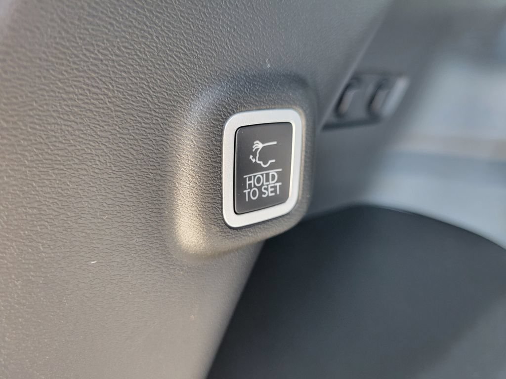 New 2026 Jeep Cherokee Overland AWD/4WD image 23