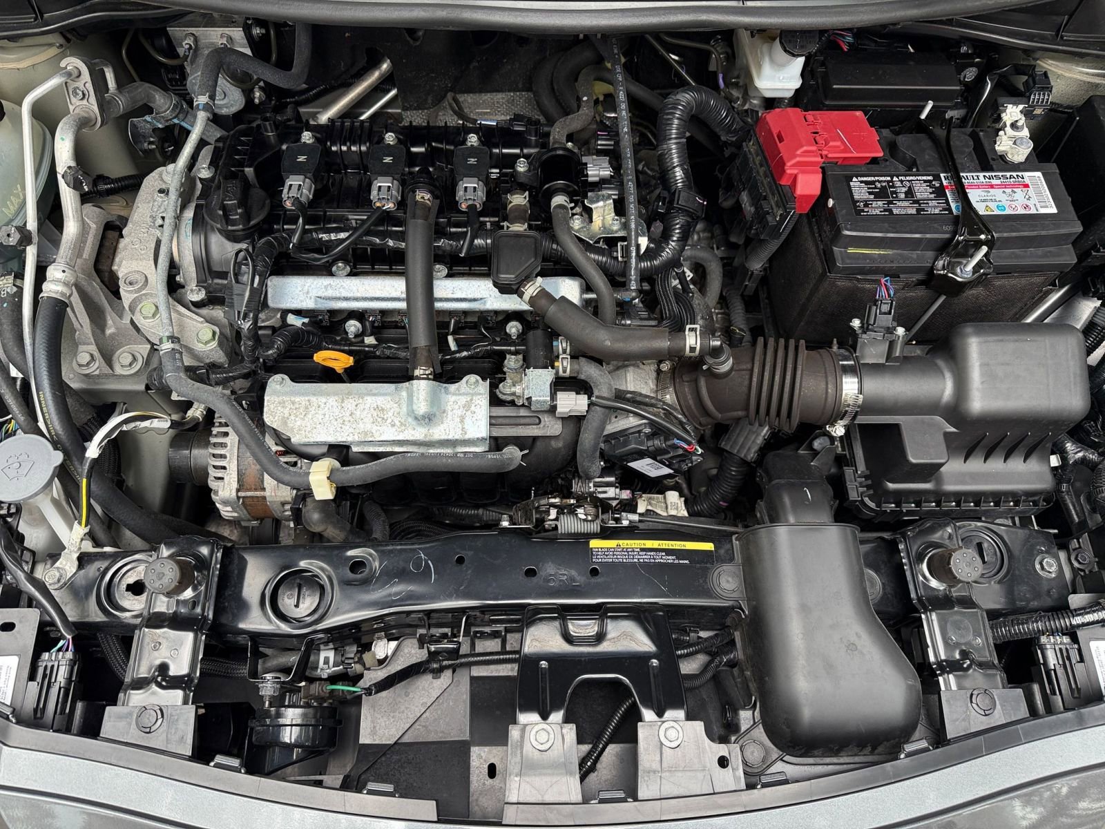 Used 2025 Nissan Versa SV FWD image 29