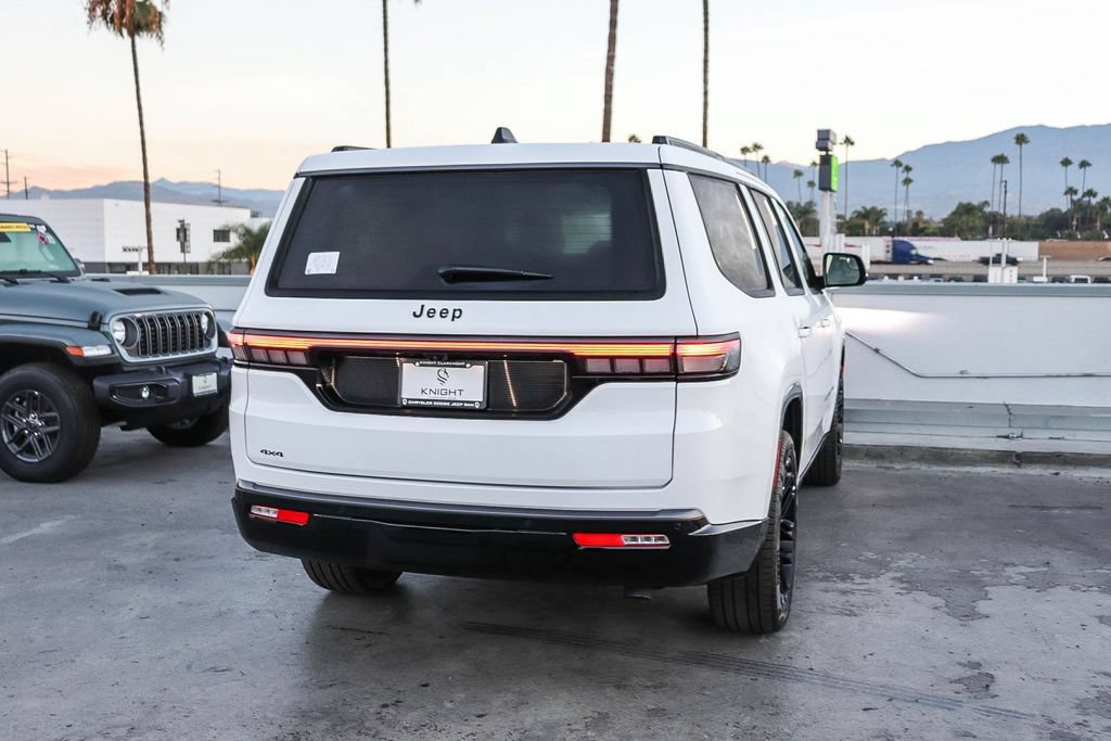 New 2026 Jeep Grand Wagoneer Limited AWD/4WD image 9