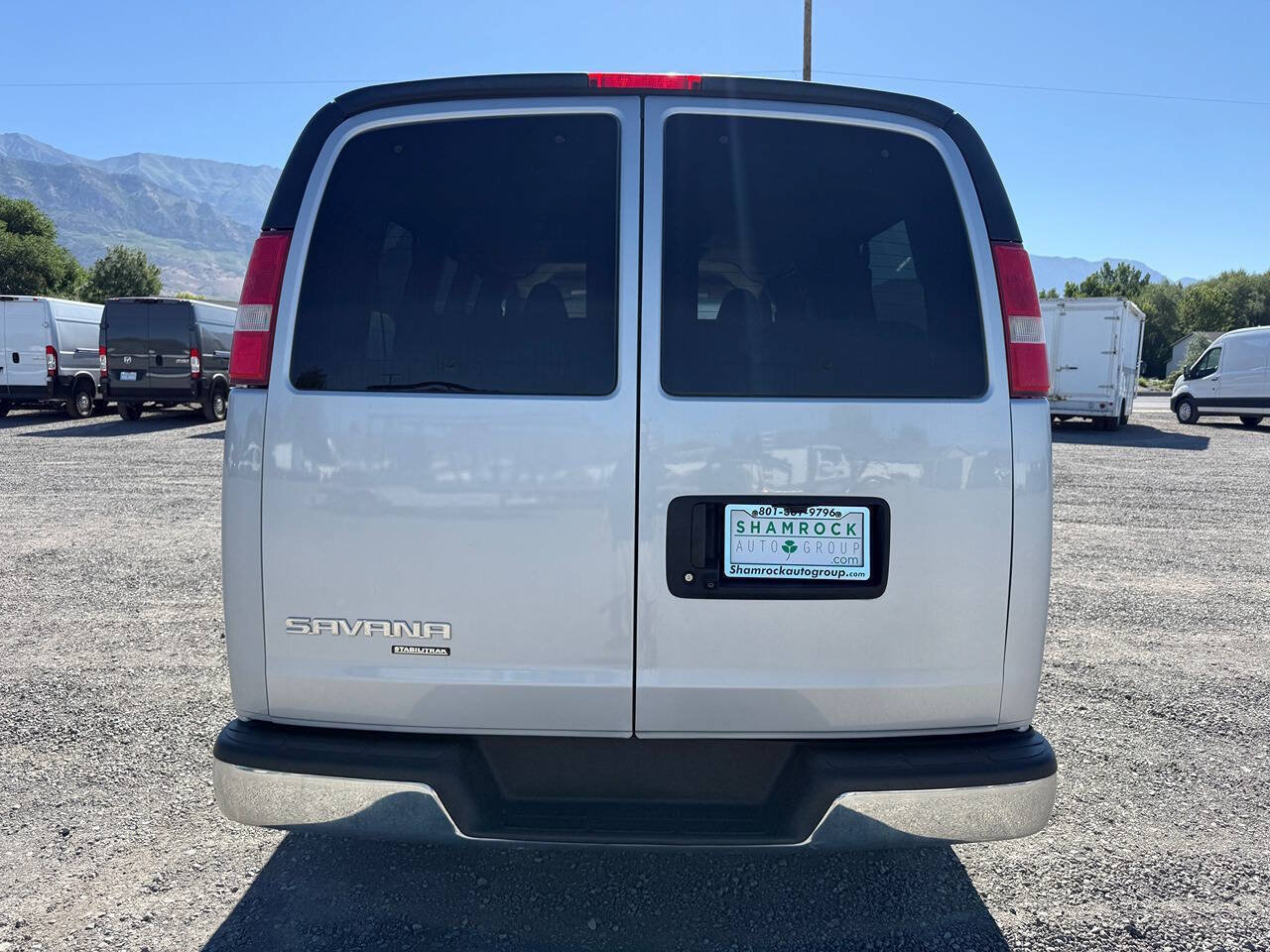 Used 2016 GMC Savana 3500 LT w/ LT Preferred Equipment Group RWD image 4