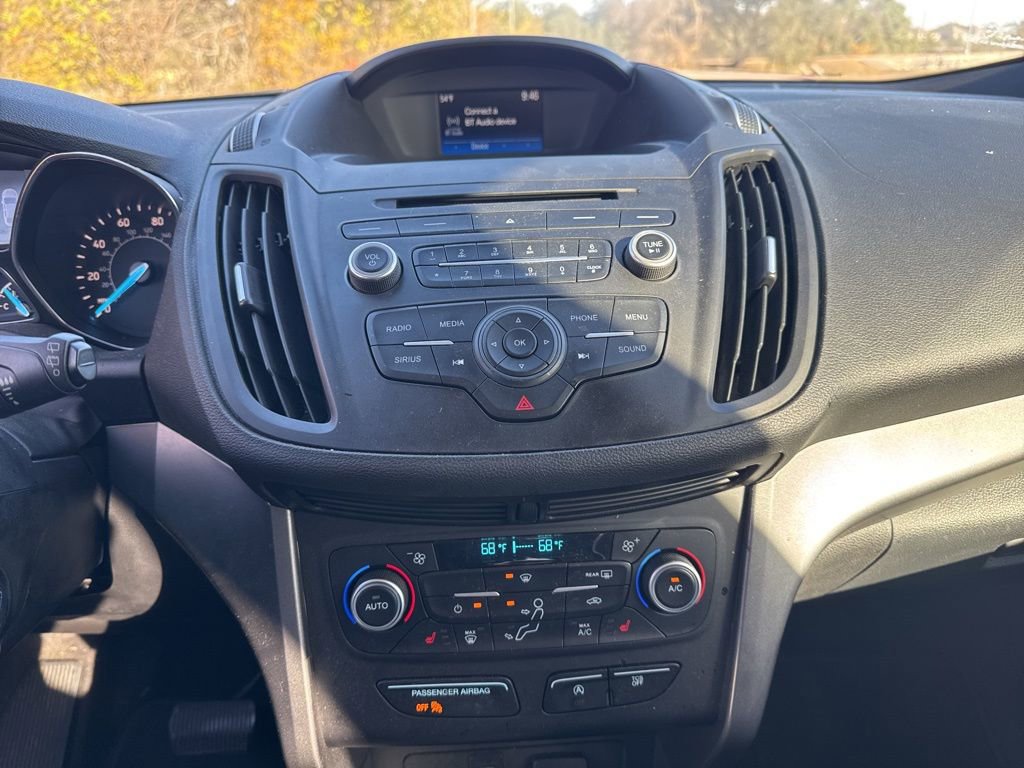Used 2018 Ford Escape SE image 9