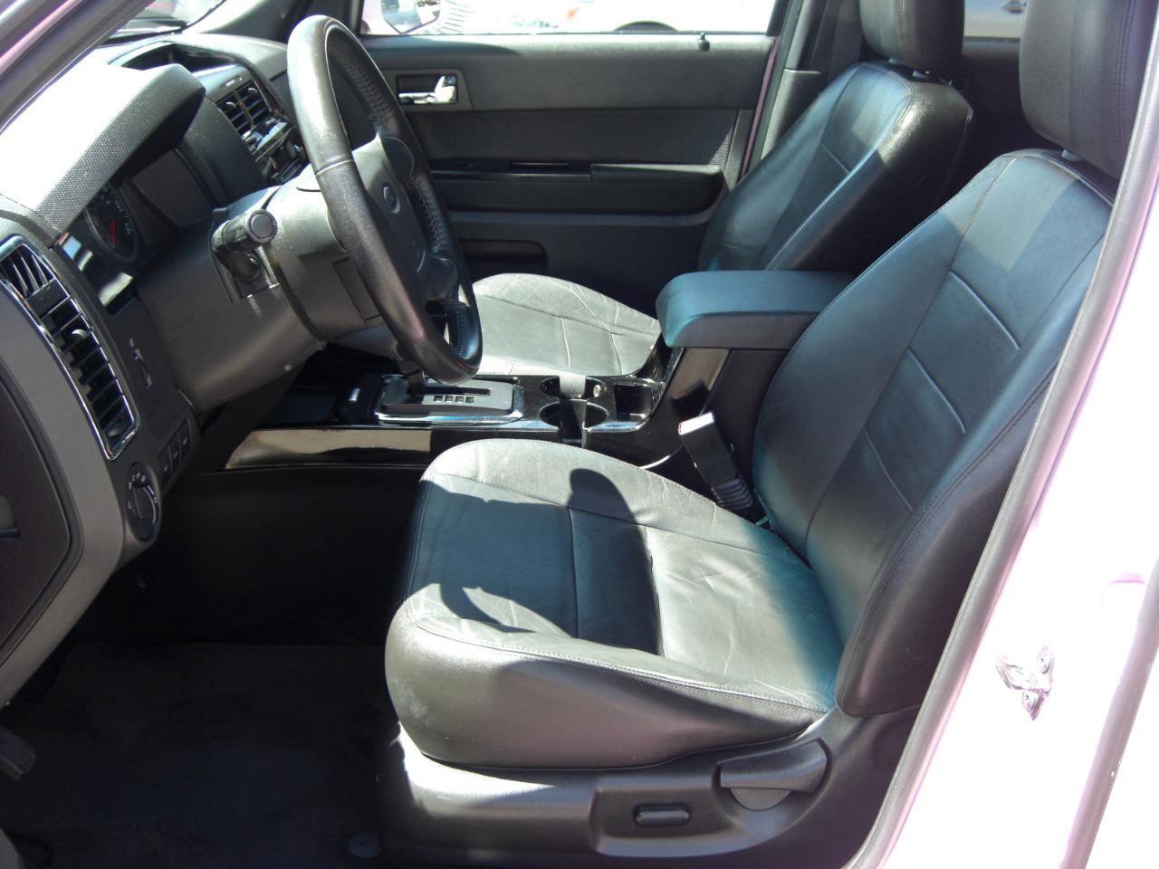 Used 2011 Ford Escape Limited w/ 302A Rapid Spec Order Code AWD/4WD image 21