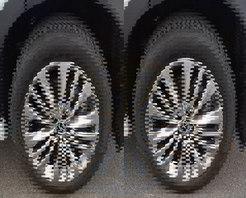 Used 2022 Toyota Highlander Platinum image 28