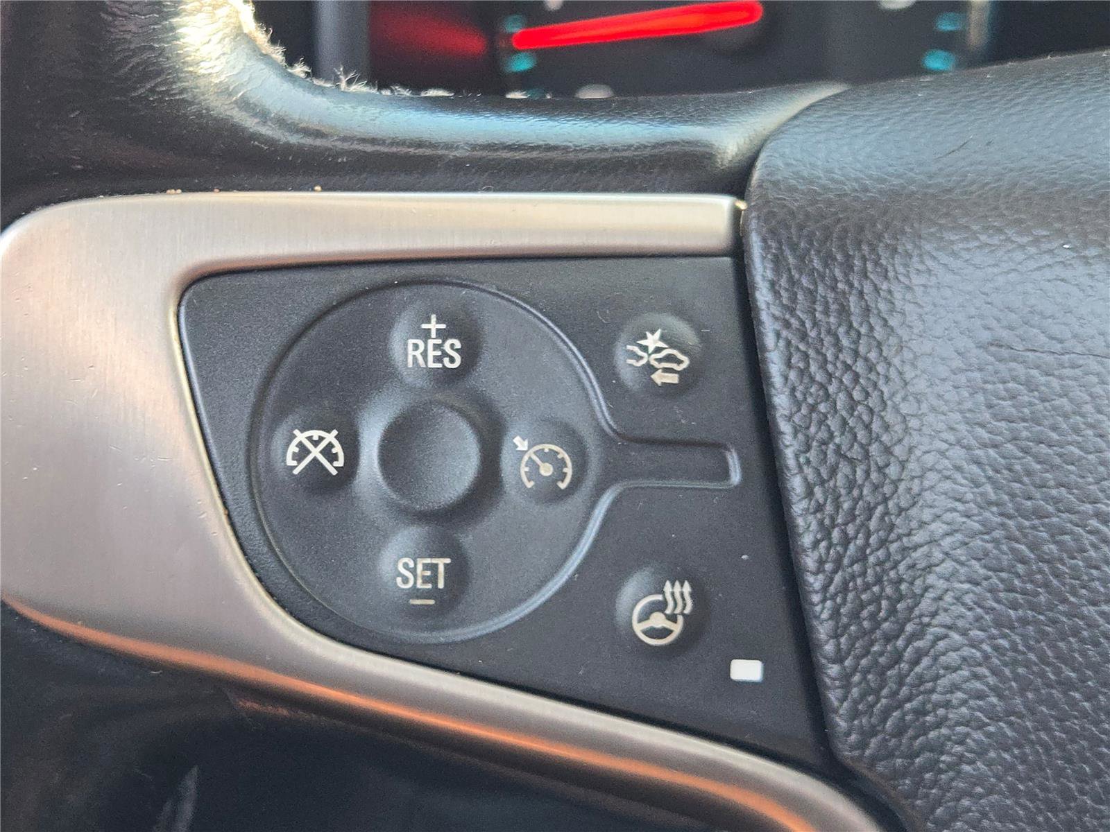 Used 2018 GMC Sierra 1500 Denali image 31