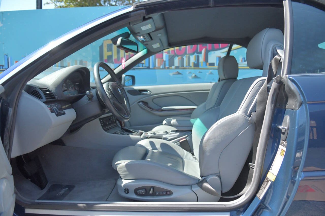 Used 2006 BMW 325Ci Convertible RWD image 18