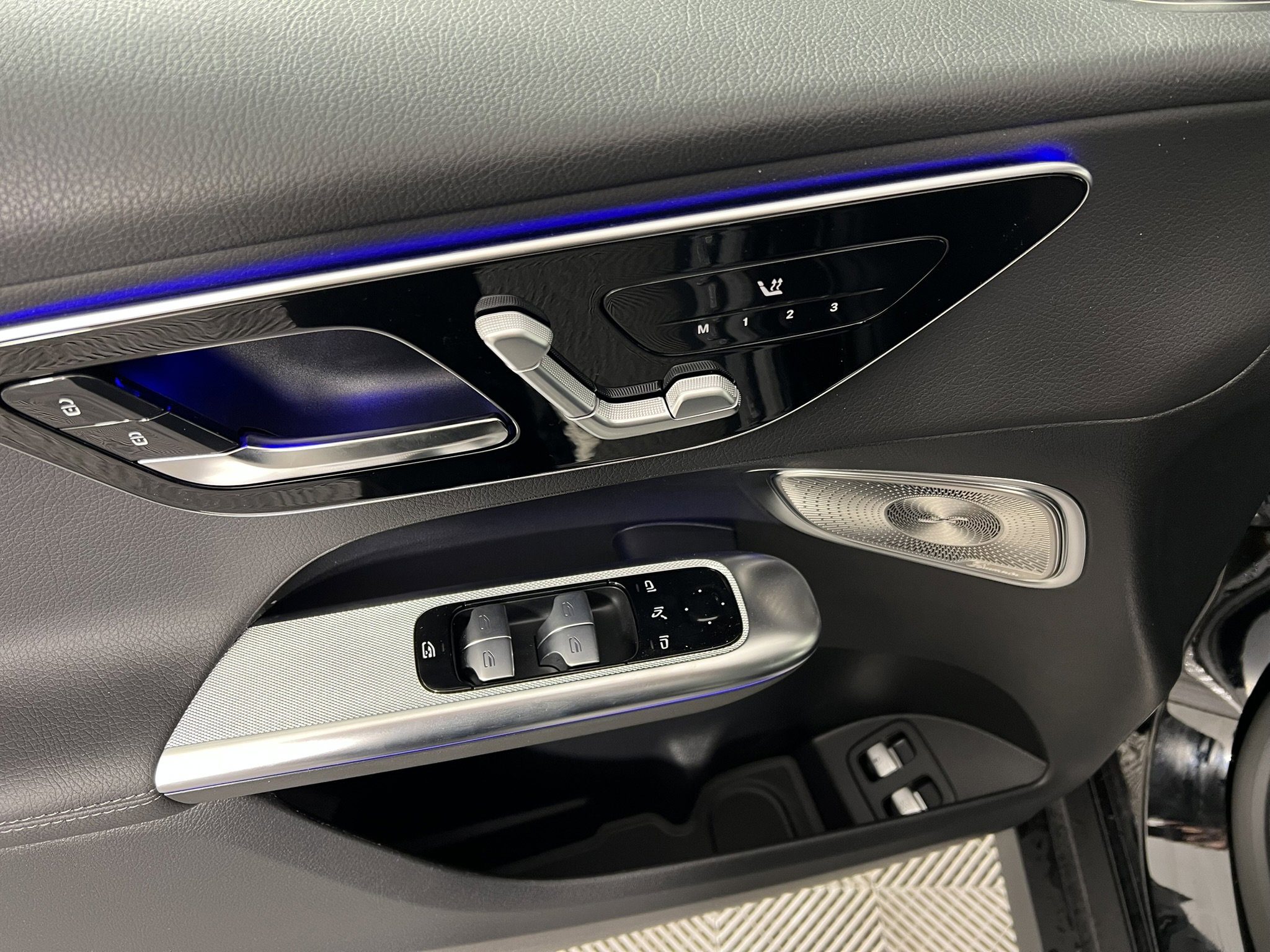 New 2026 Mercedes-Benz GLC 300 4MATIC image 18