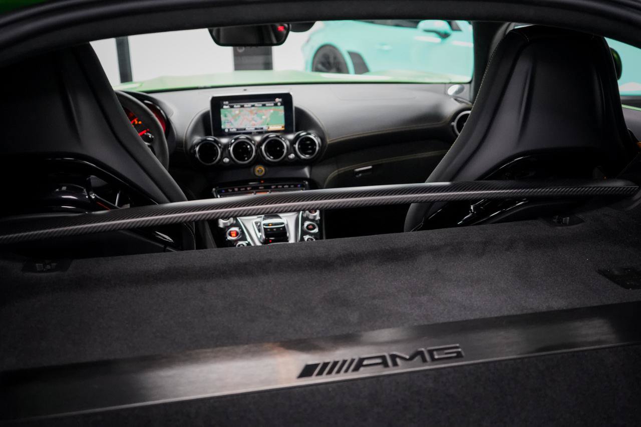 Used 2018 Mercedes-Benz AMG GT R image 34
