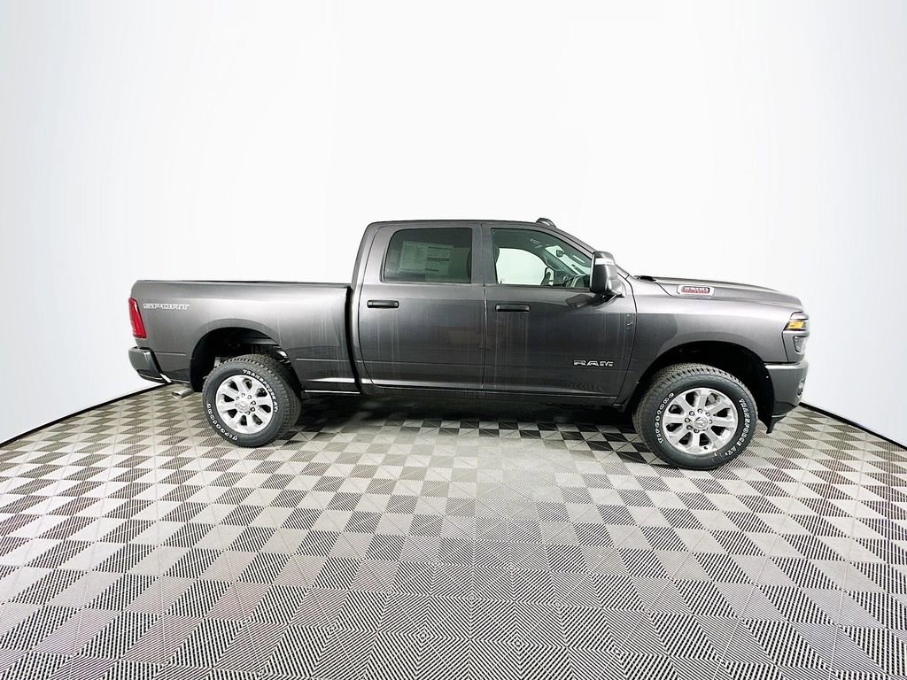 New 2026 RAM 2500 Big Horn AWD/4WD image 10