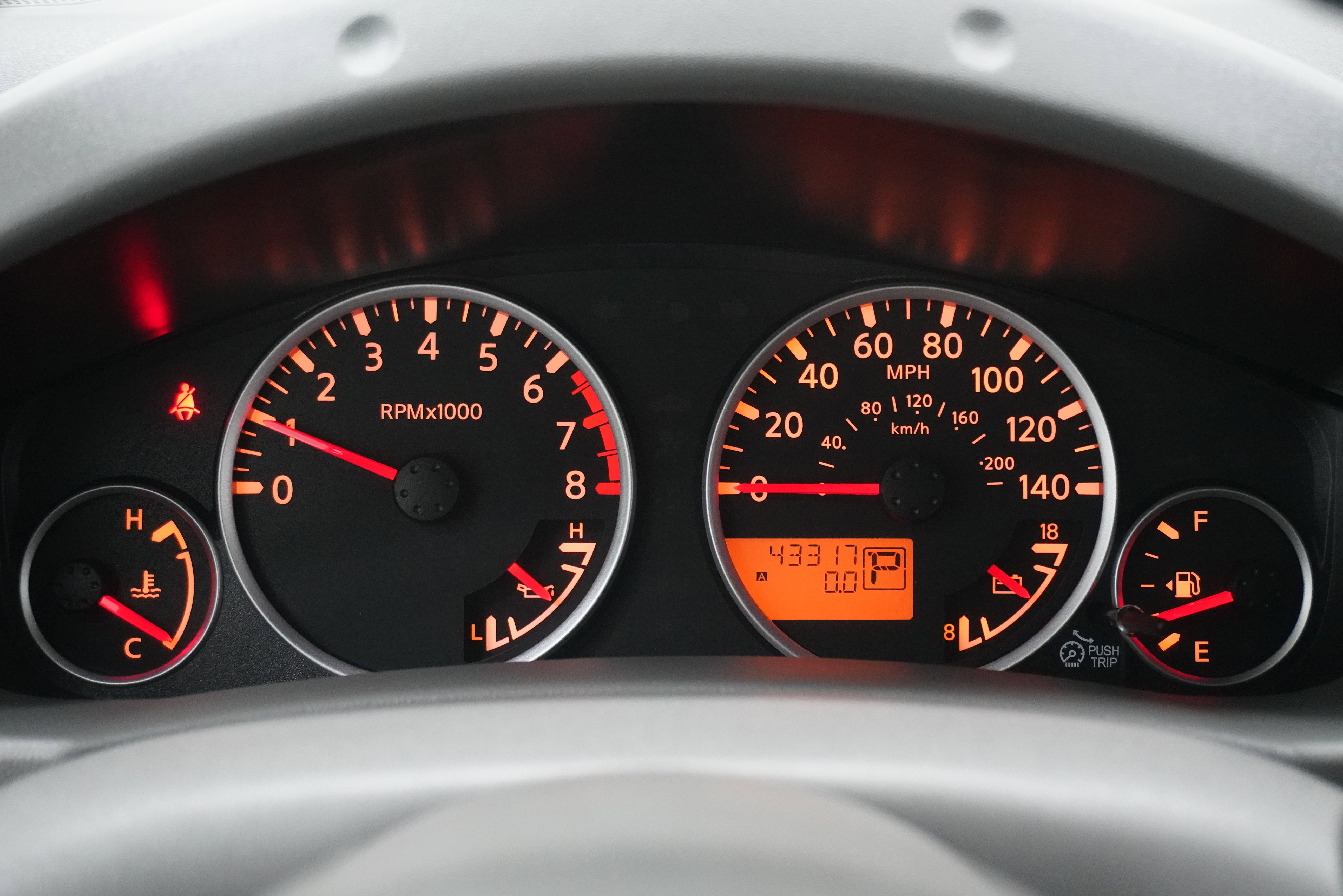 Used 2013 Nissan Frontier SL image 17