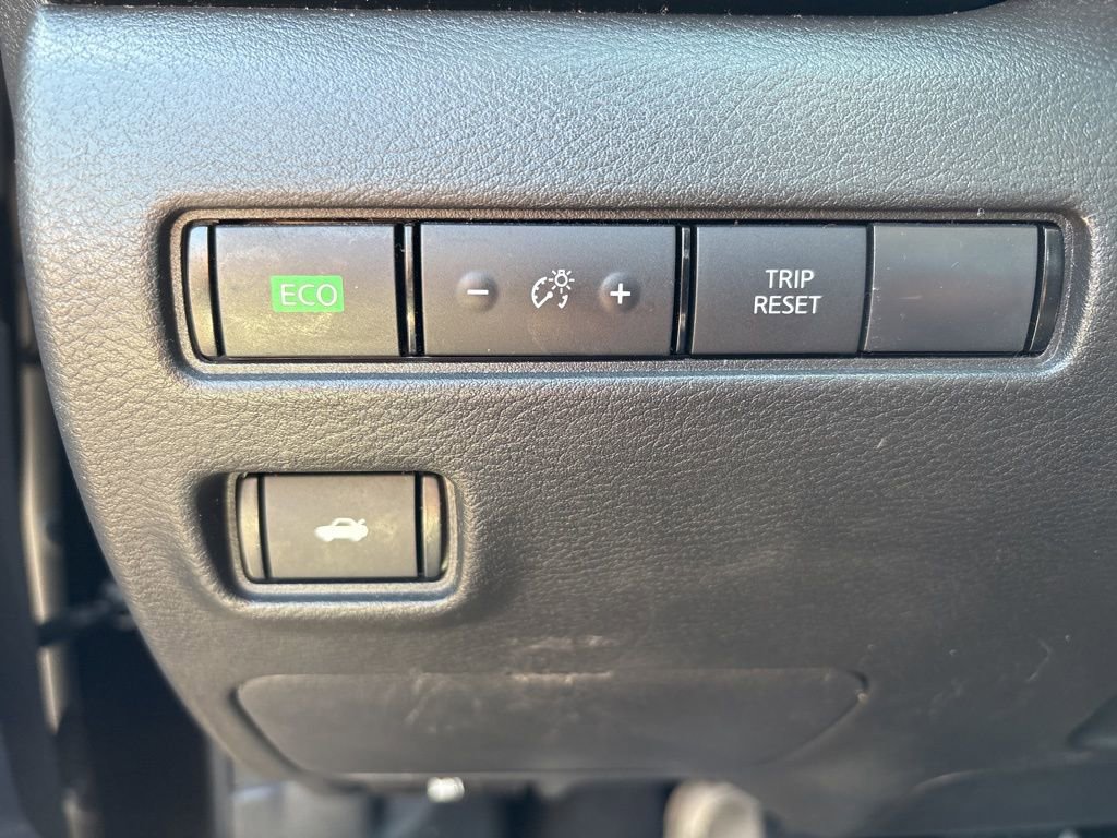 Used 2022 Nissan Sentra SV image 23