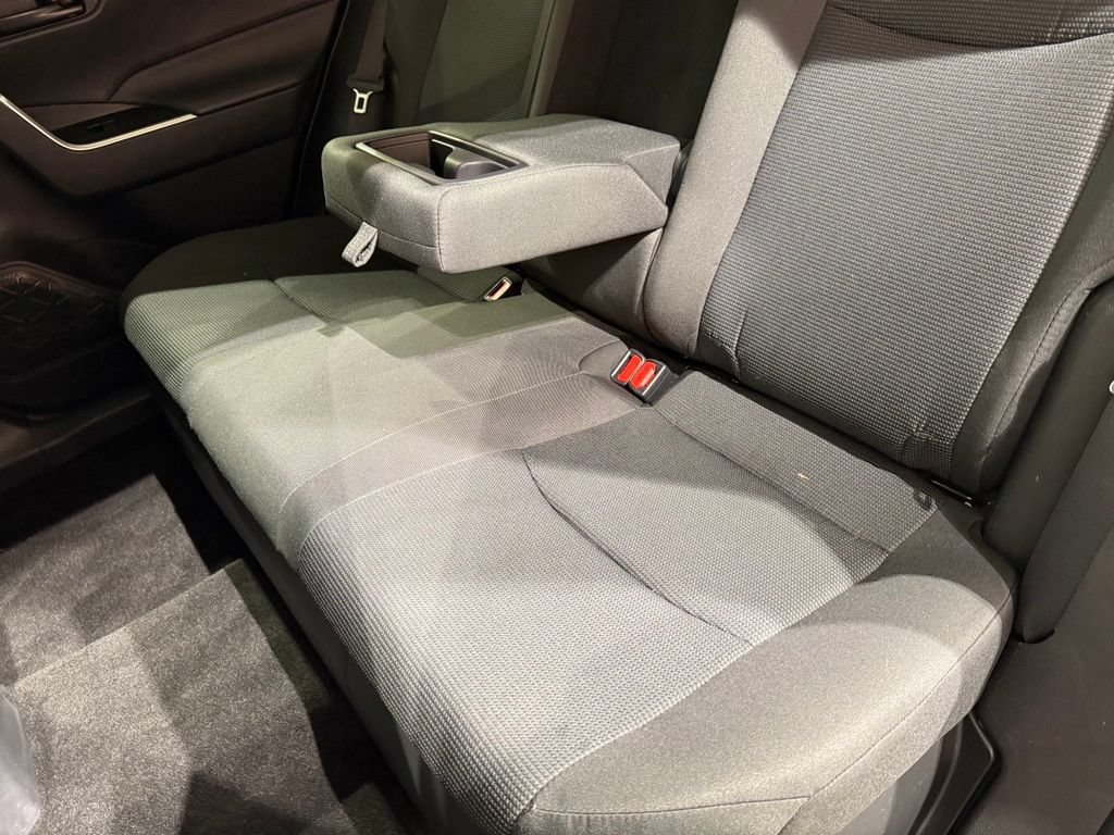 Certified 2024 Toyota RAV4 LE AWD/4WD image 19