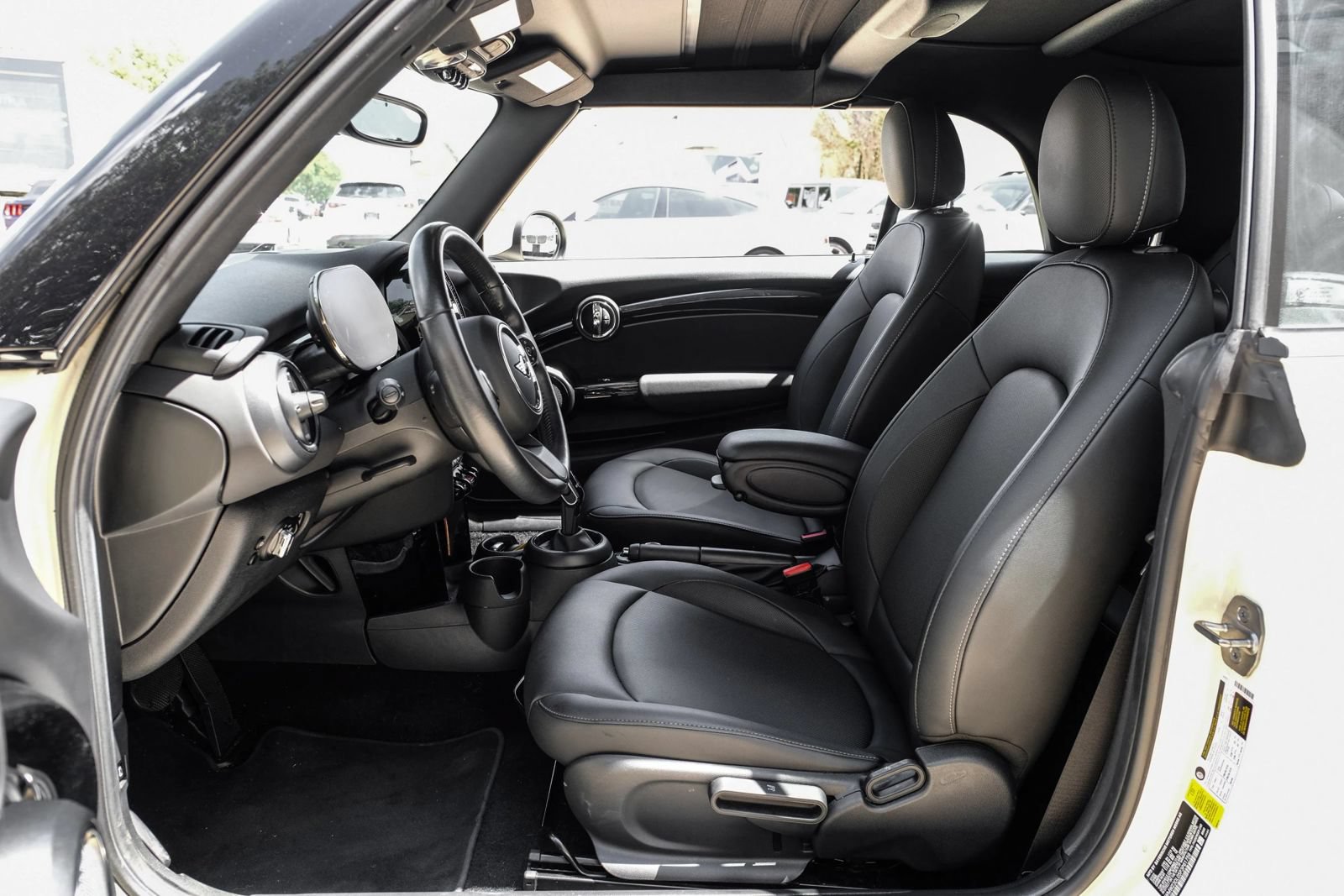 Used 2023 MINI Cooper Convertible FWD image 3