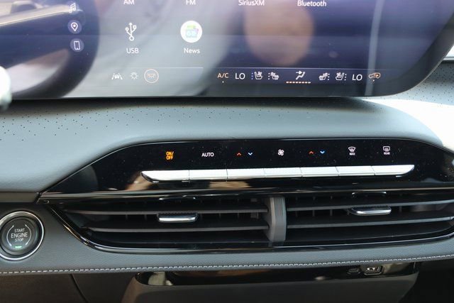 New 2026 Buick Enclave Avenir image 24