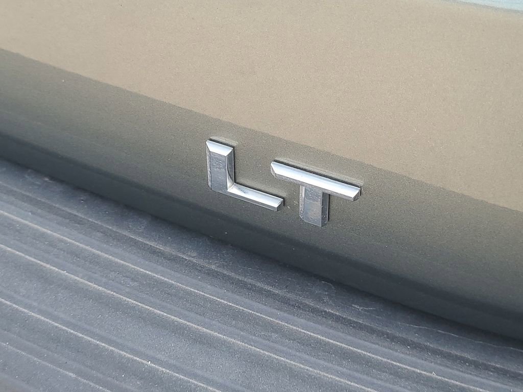 Used 2024 Chevrolet Tahoe LT RWD image 33