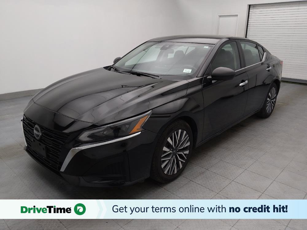 Used 2024 Nissan Altima 2.5 SV image 1