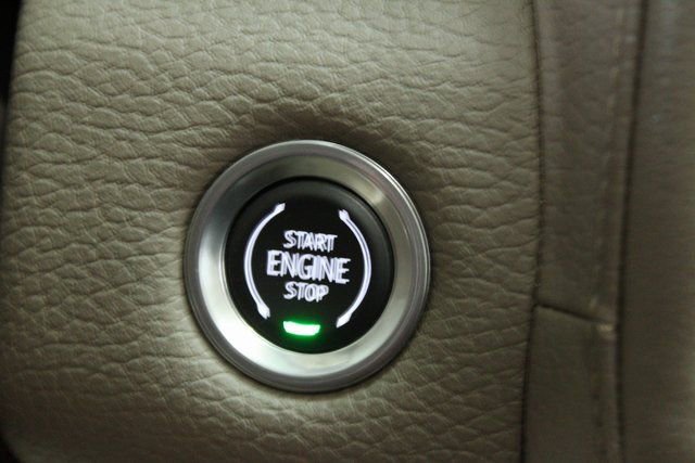 Used 2021 GMC Yukon Denali image 25