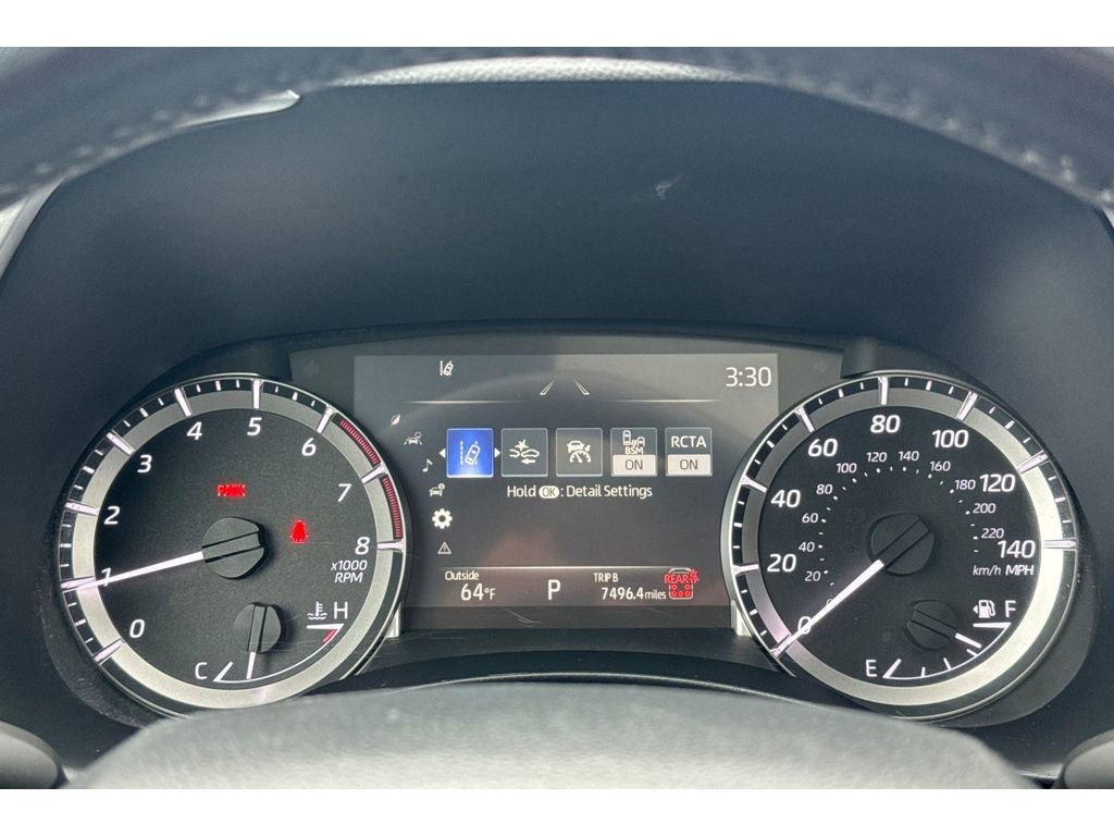 Used 2024 Toyota Highlander XLE image 27