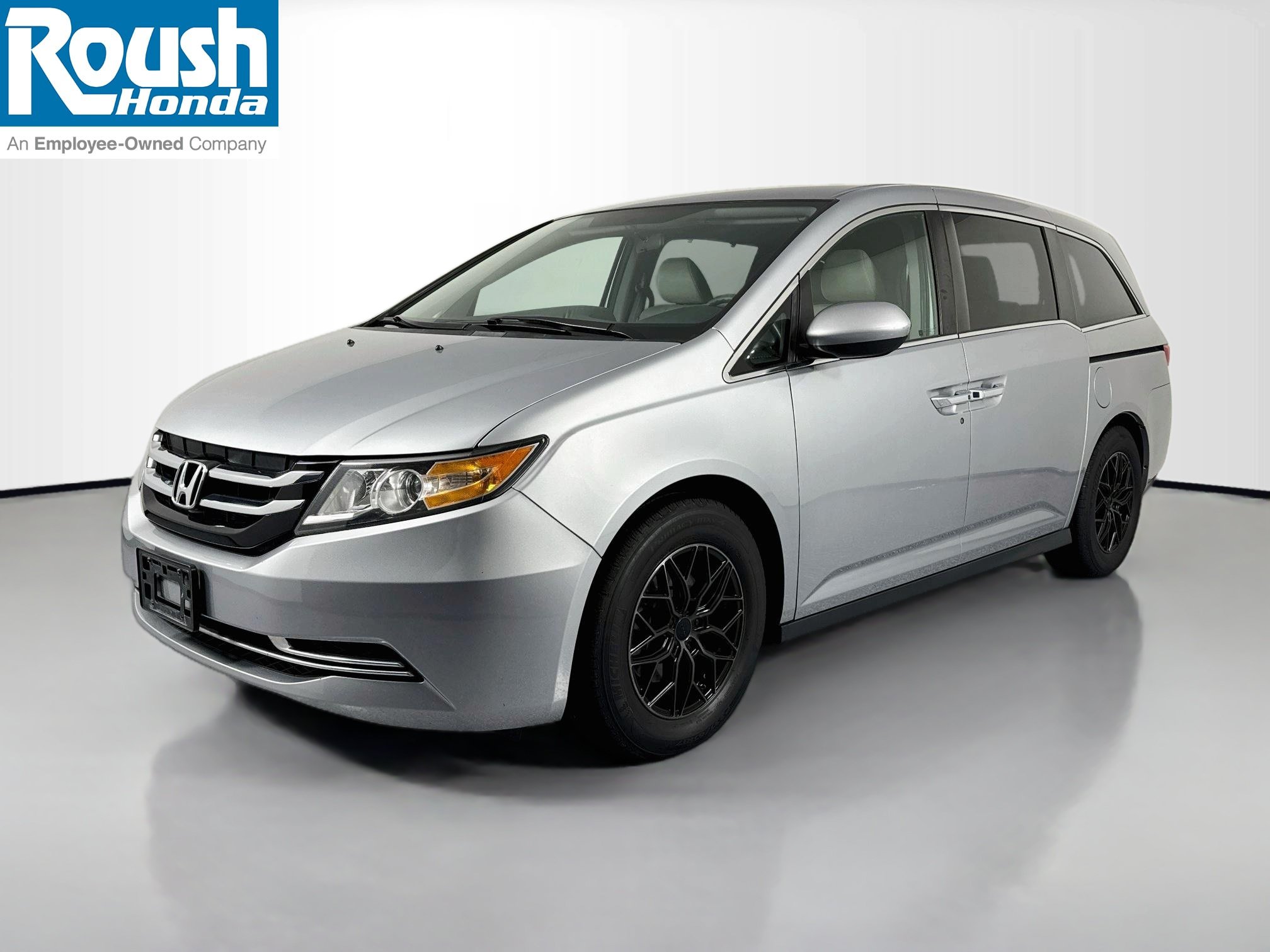 Used 2017 Honda Odyssey EX image 1