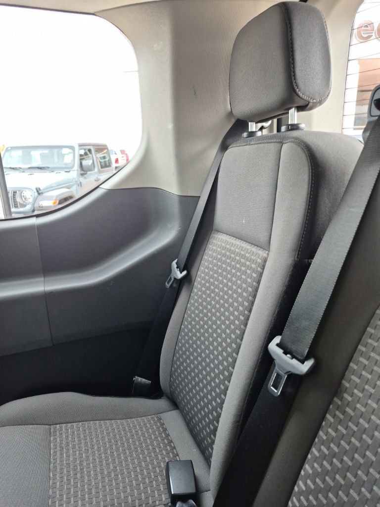 Used 2023 Ford Transit 350 XLT RWD image 36