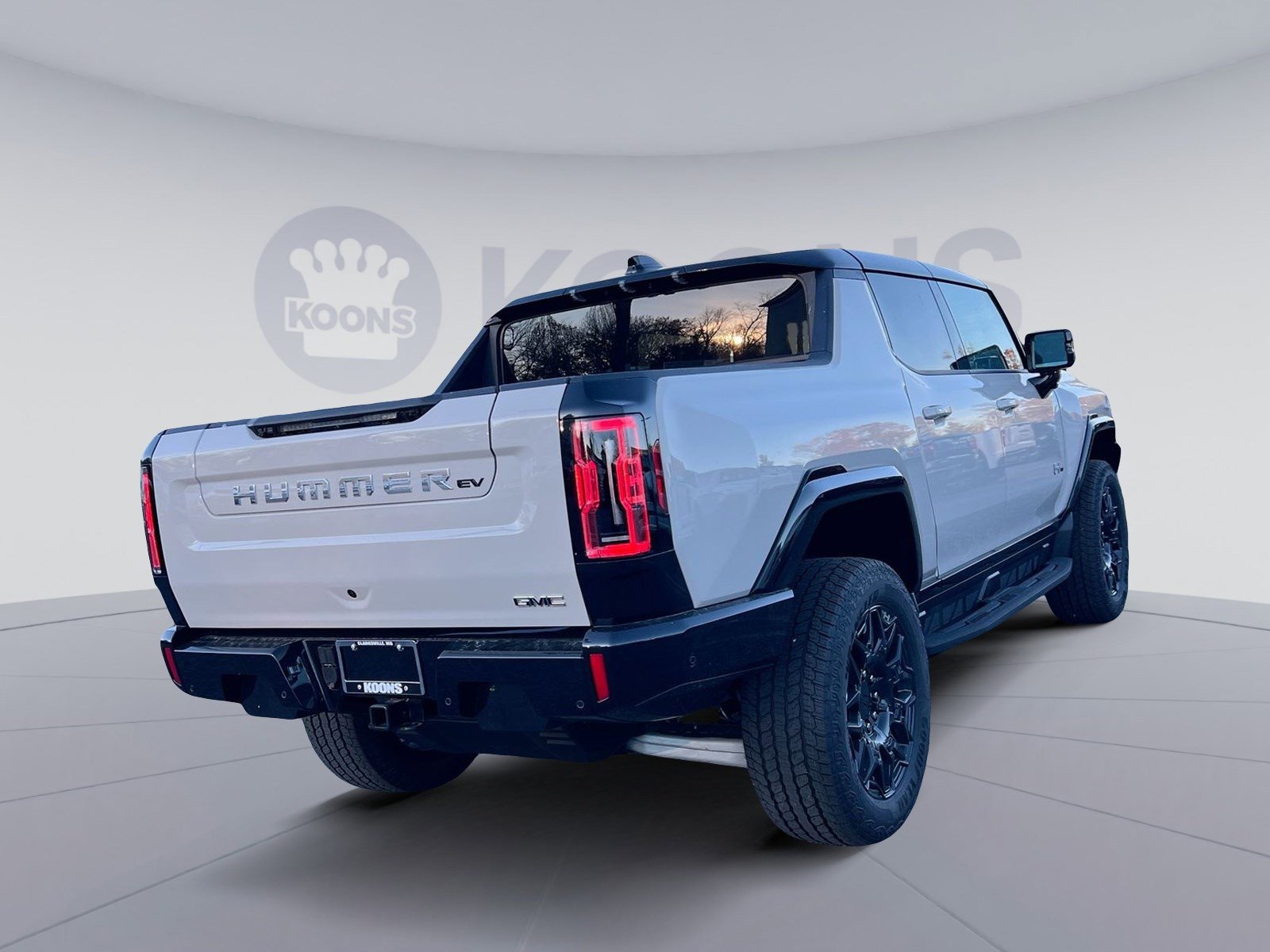 New 2026 GMC Hummer EV 4x4 Crew Cab image 7