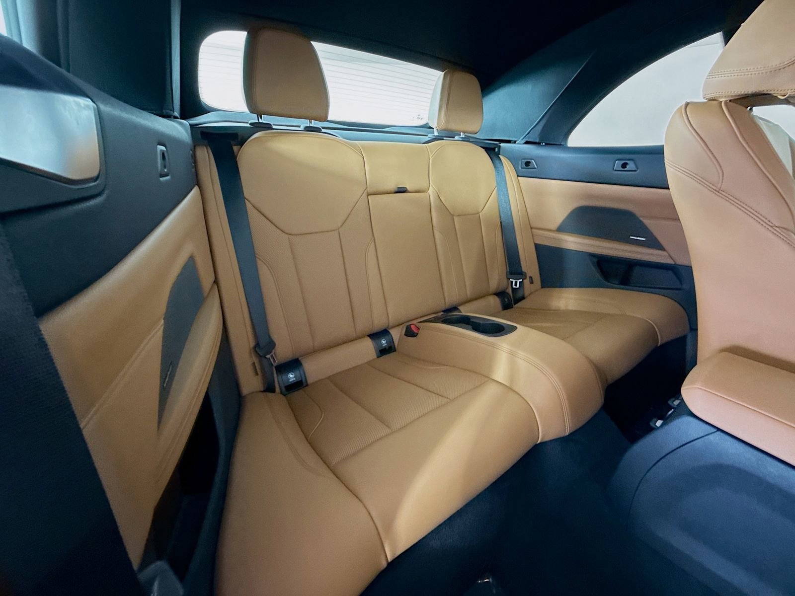 Used 2025 BMW 430i Convertible w/ Convenience Package image 28