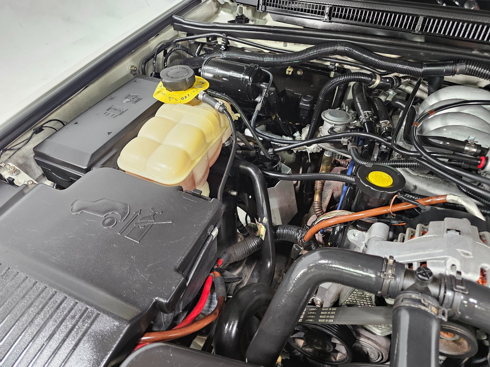 Used 2003 Land Rover Discovery SE image 20